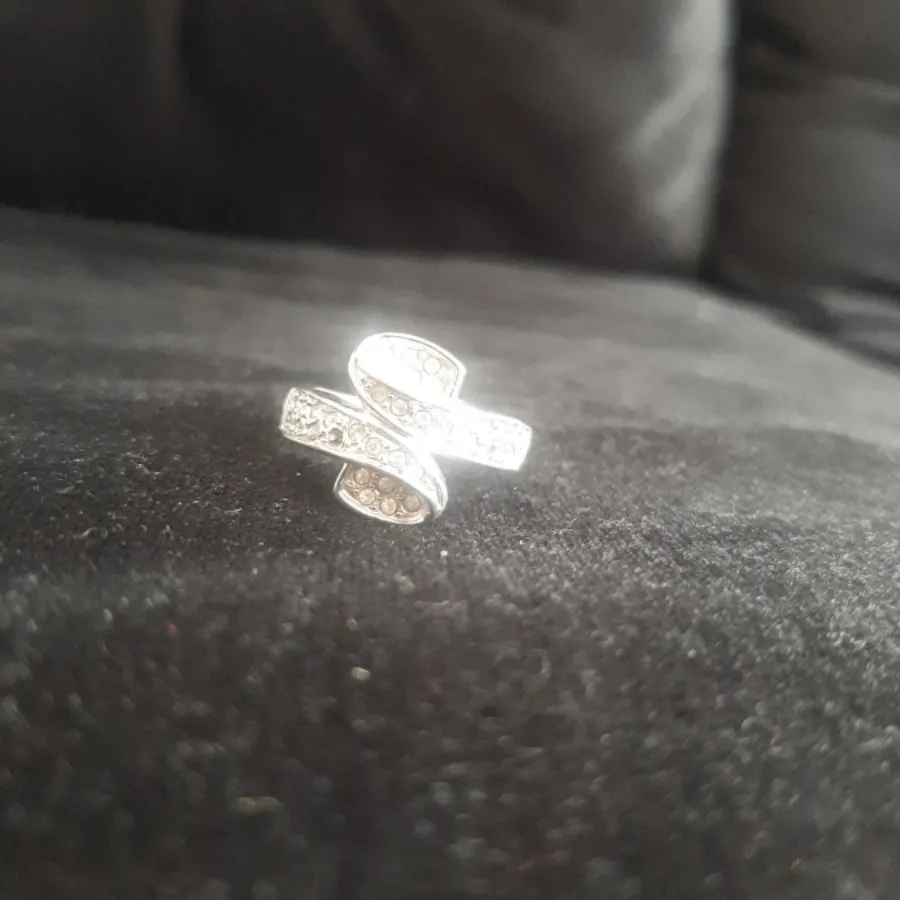 انگشتر دخترانه و زنانه