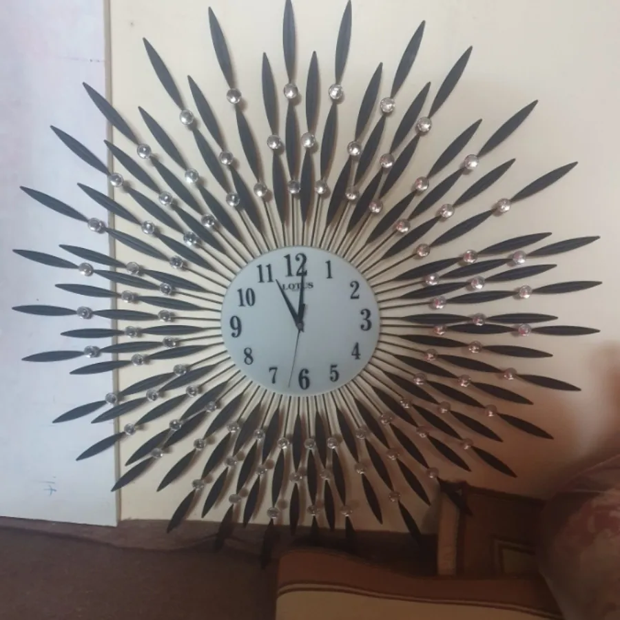 ساعت مجلسی برای پذیرایی