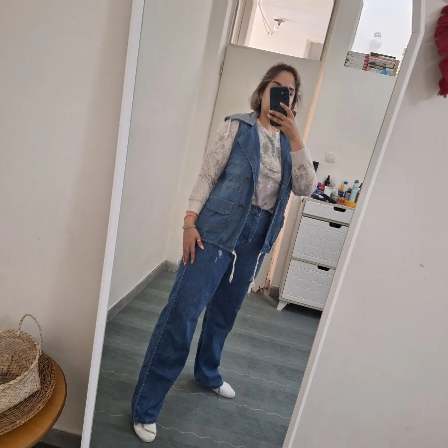 وست جین و نیم بگ  ست