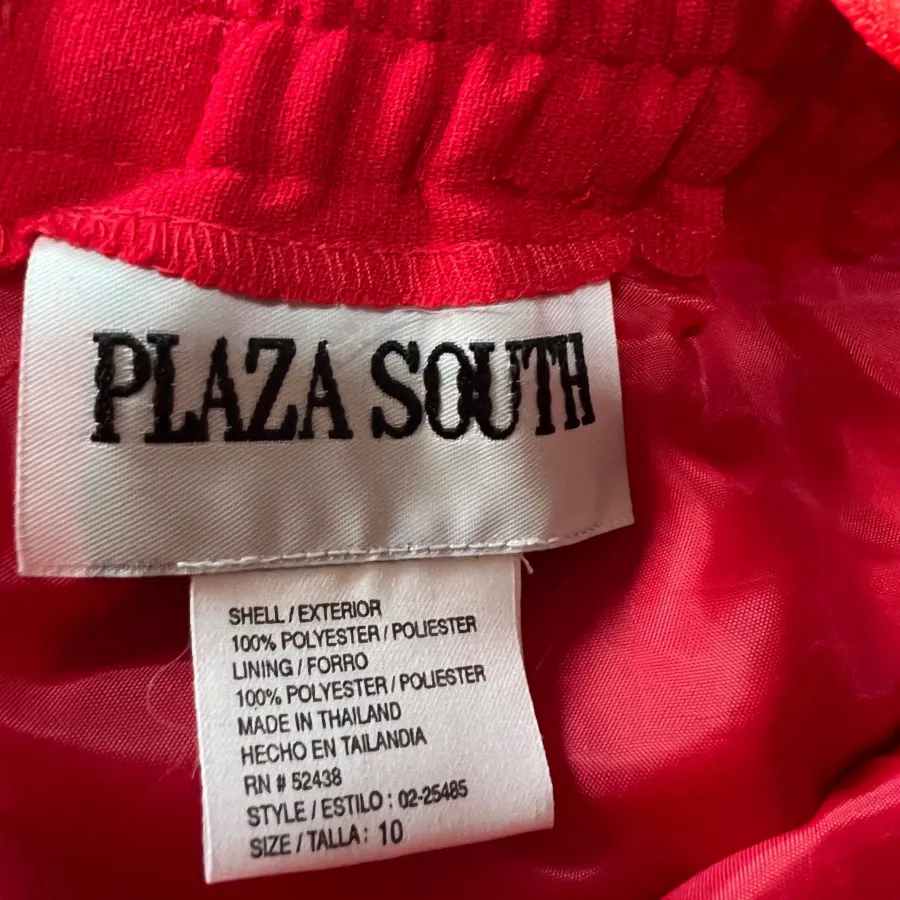 کت کوتاه و دامن ماکسی