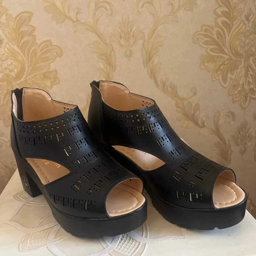 کفش پاشنه7سانت سایز40