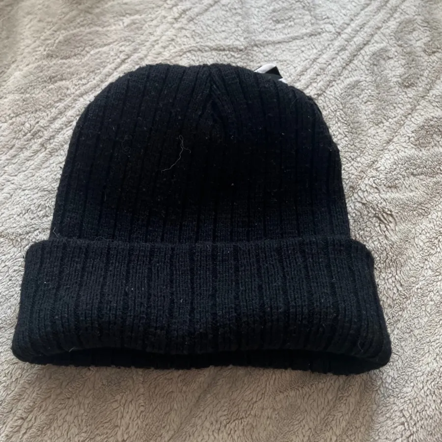 کلاه بافت پاپیونی