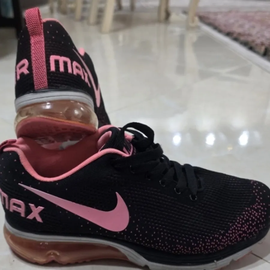 کفش اسپرت نایک