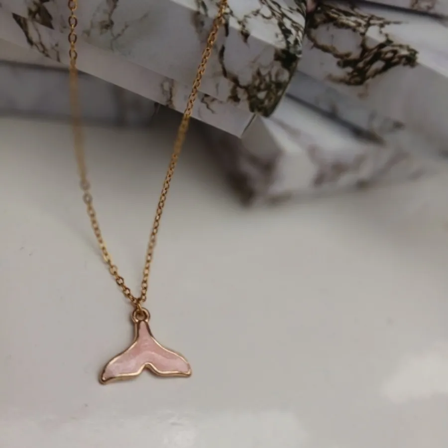 گردنبند پینترستی جذاب