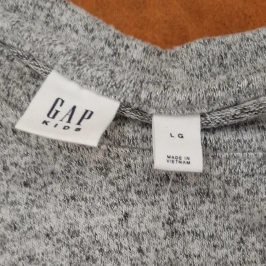 تیشرت آستین بلند مارکGAP