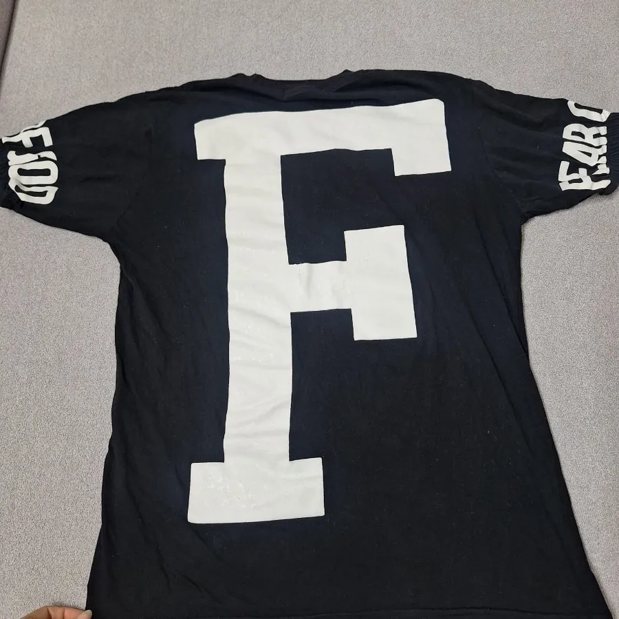 تیشرت مشکی مردانه