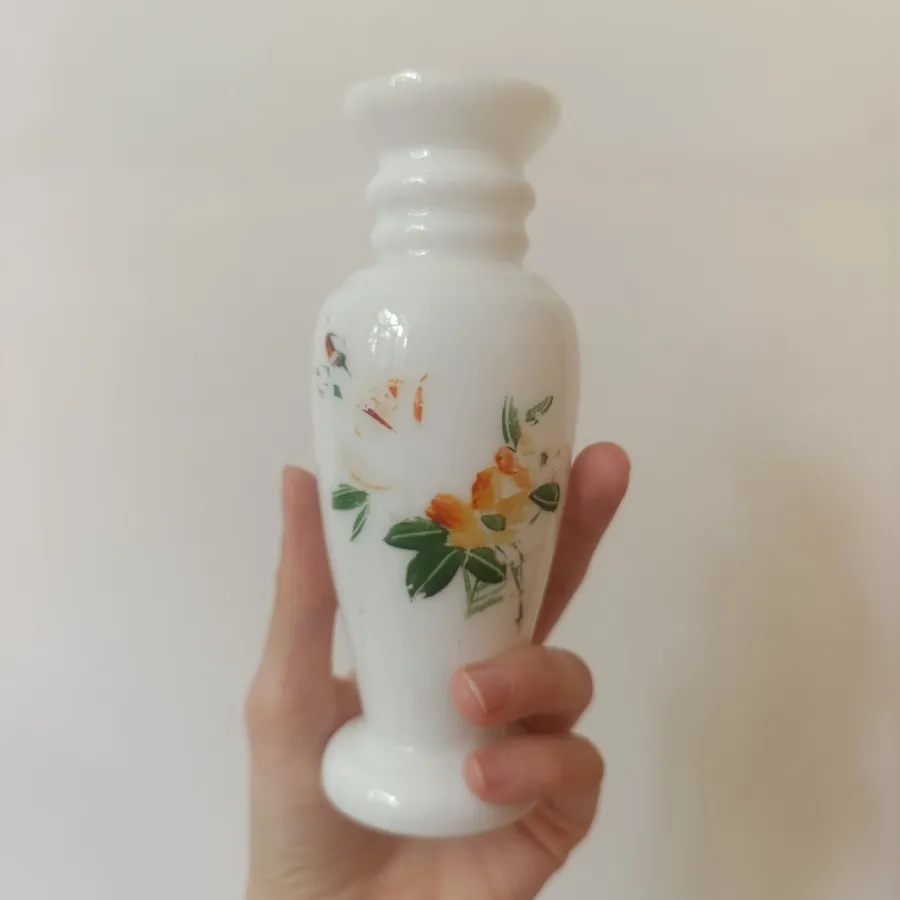 گلدان اوپالین