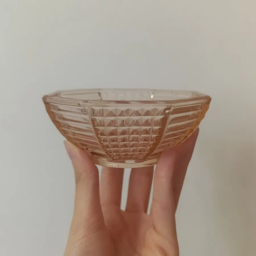 جفت کاسه صورتی