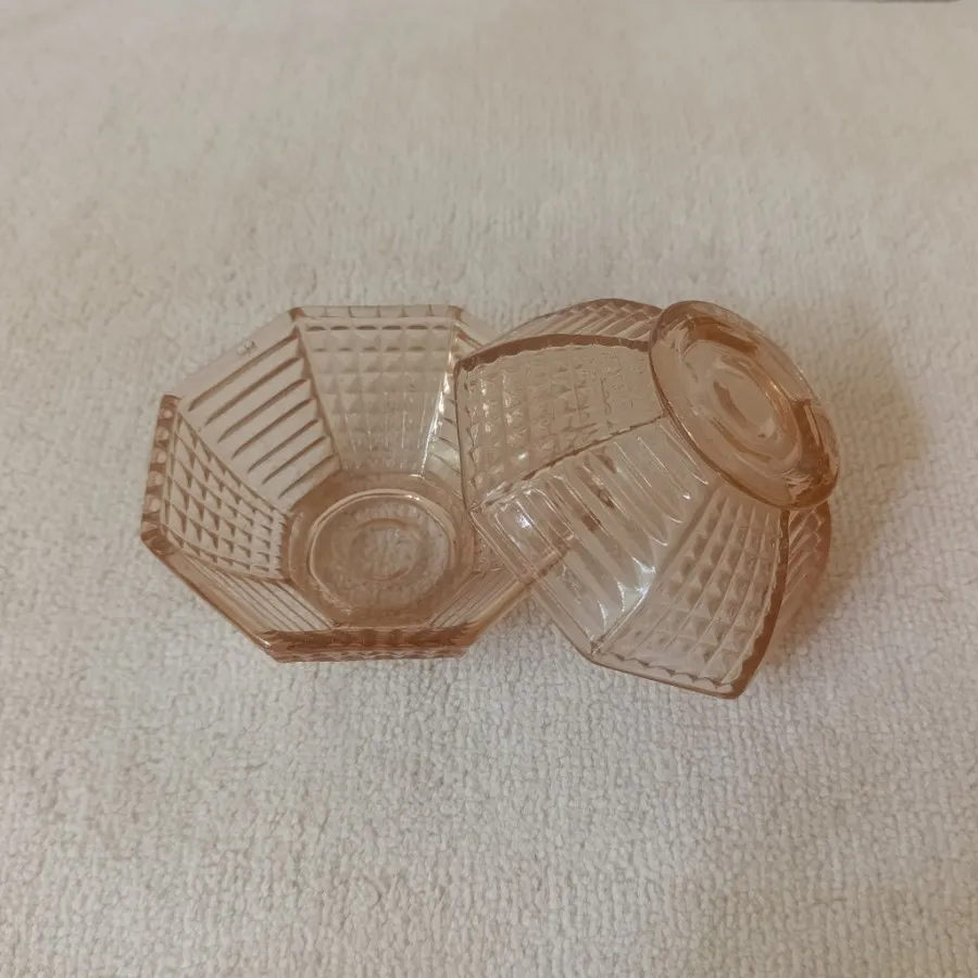 جفت کاسه صورتی