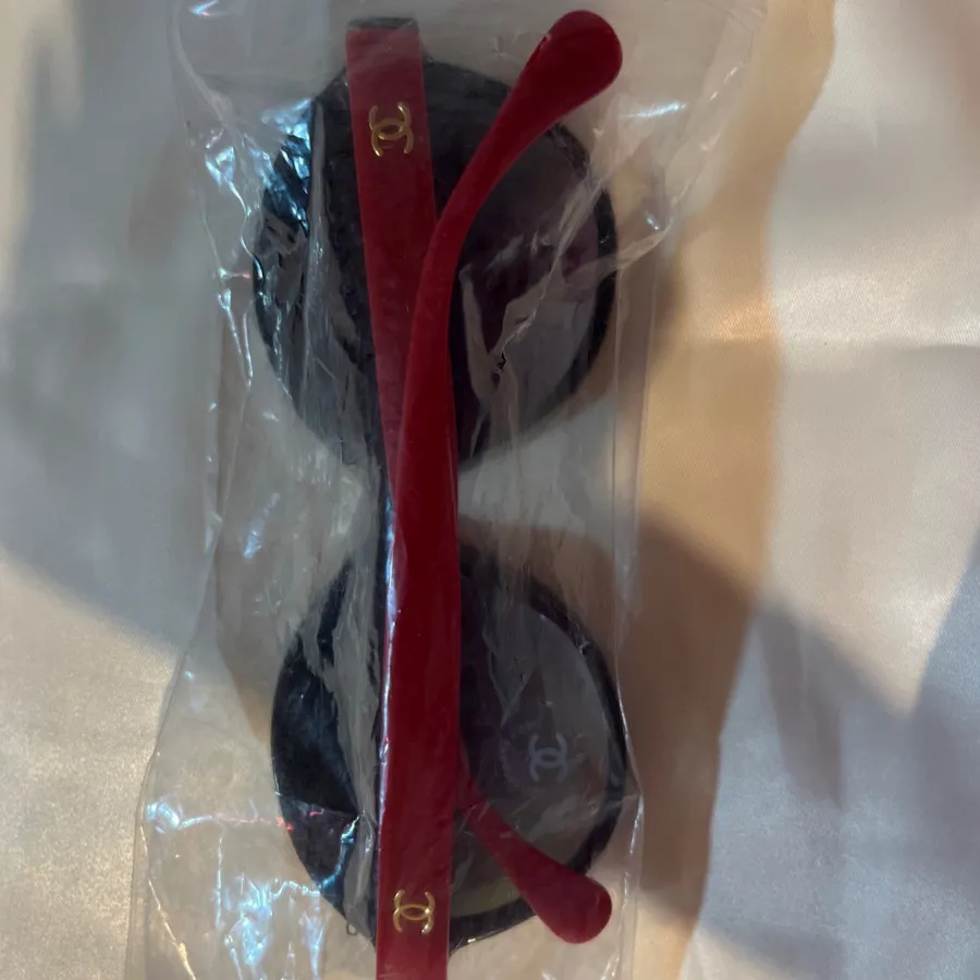 عینک چنل اصل