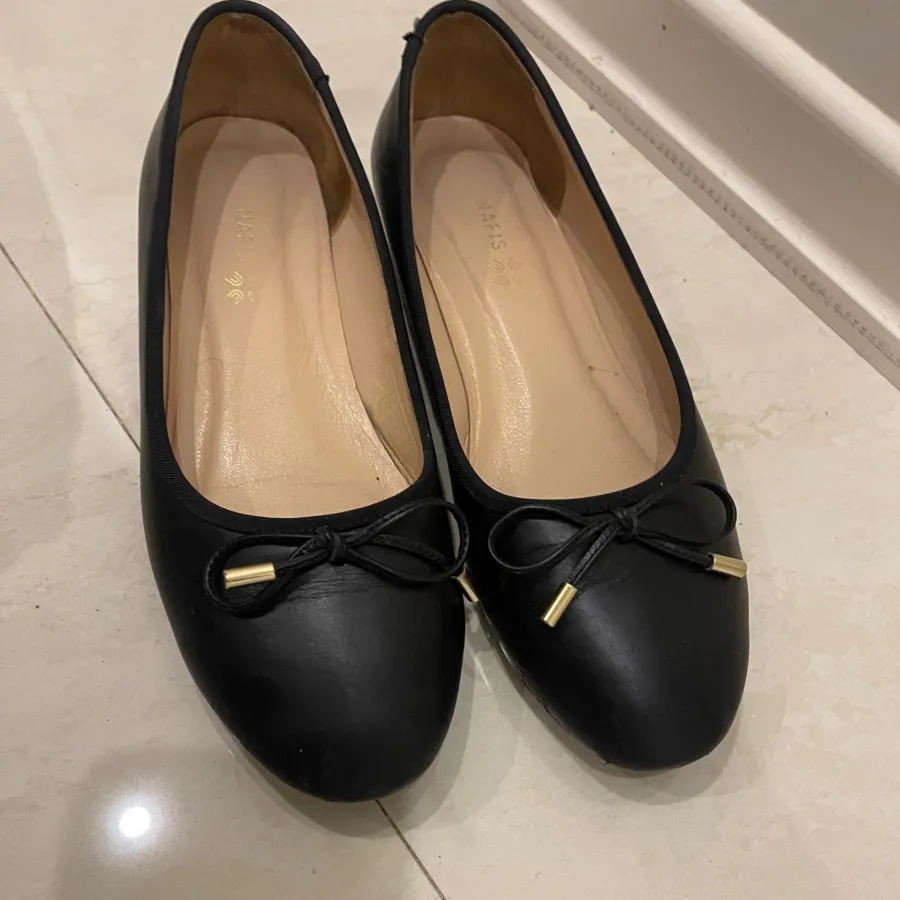 کفش چرم نفیس