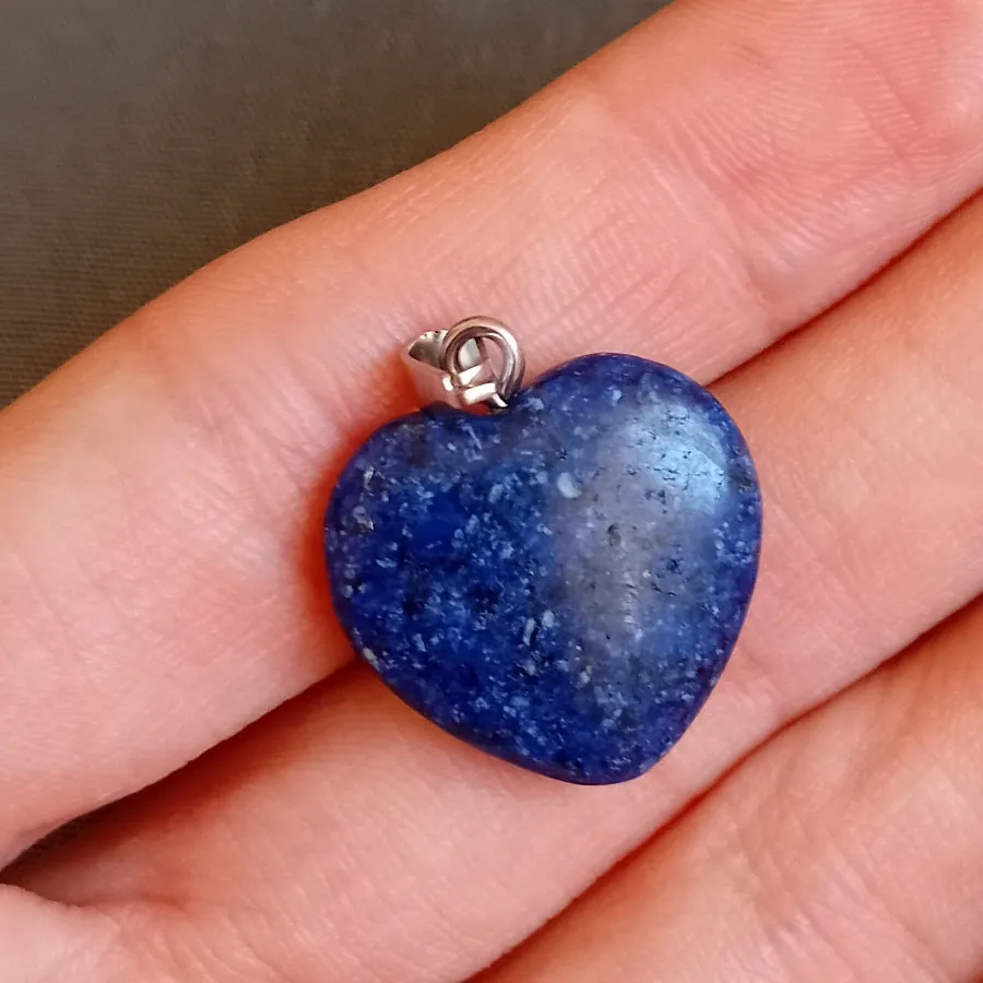 آویز لاجورد تراش قلبی