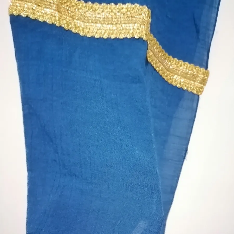 شال کربنی خوشرنگ