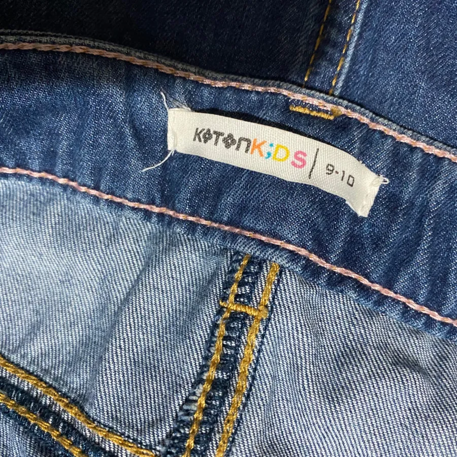 دامن لی دخترانه