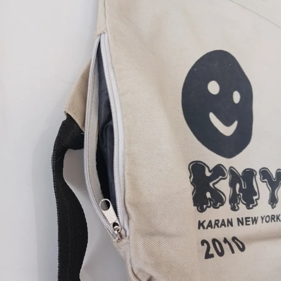 کوله پشتی کرمی