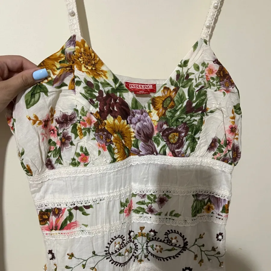 پیراهن ساحلی