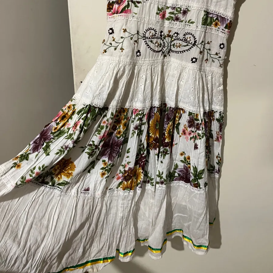 پیراهن ساحلی