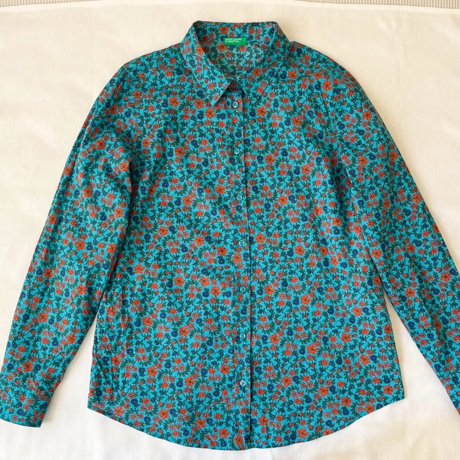 شومیز ایتالیایی بنتون