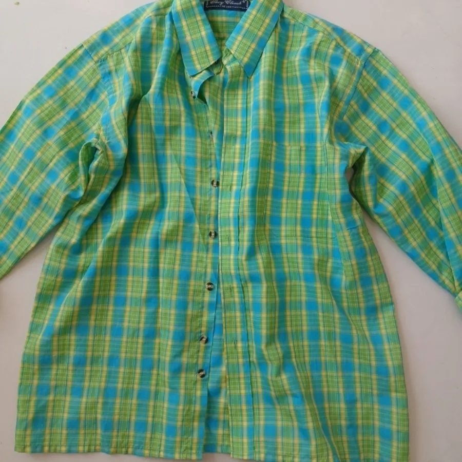 پیراهن چهارخونه