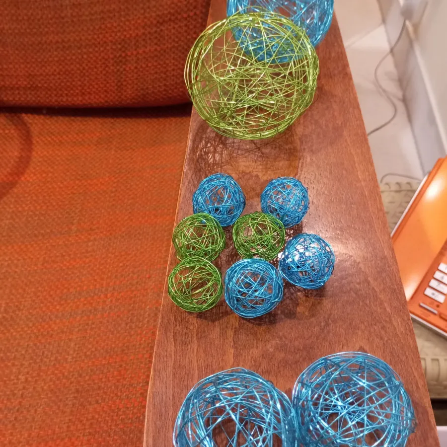 توپ های رنگی دکوری