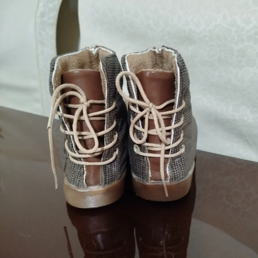 نیم بوت خارجی