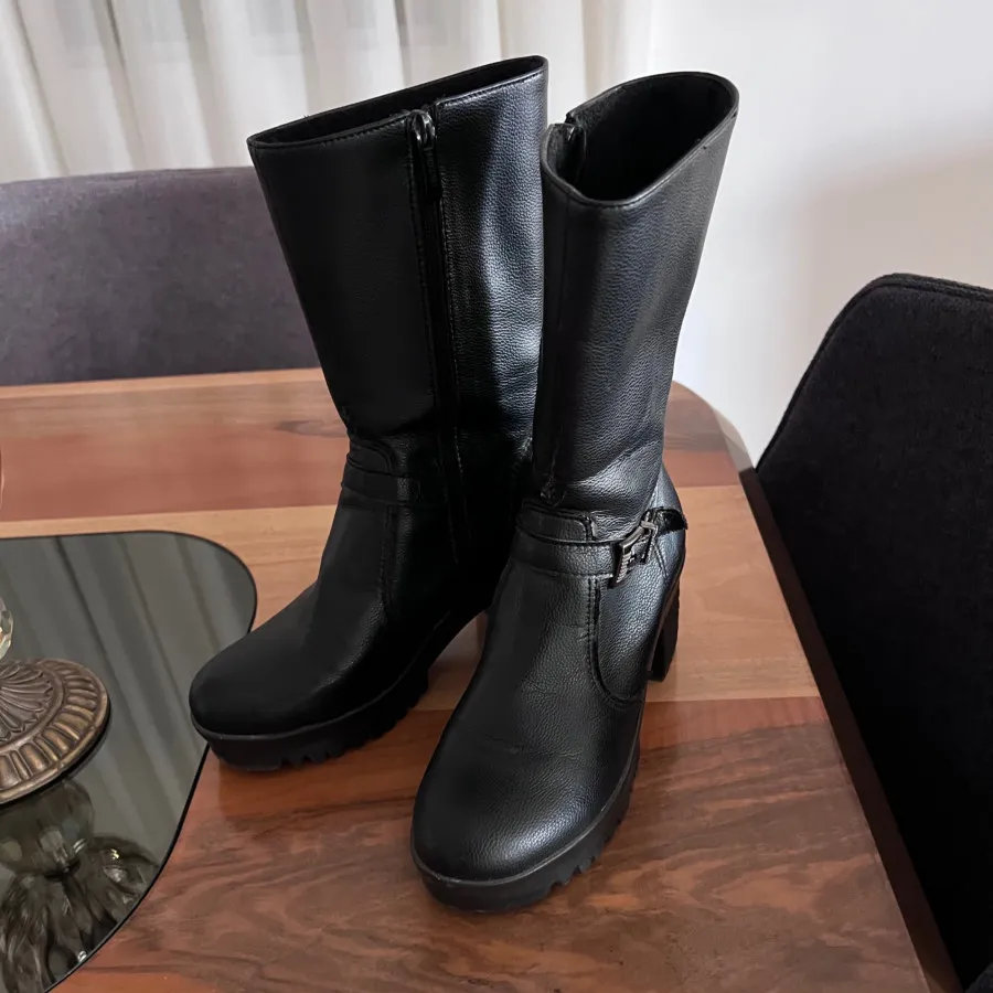 بوت بلند chرم