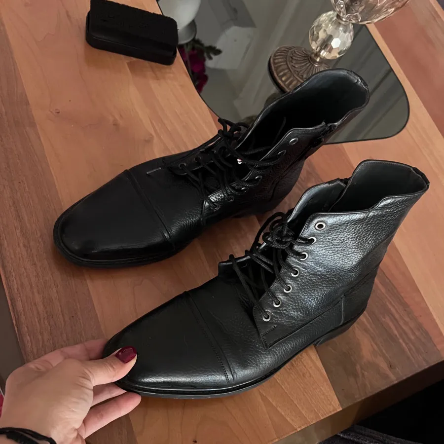 نیم بوت chرم