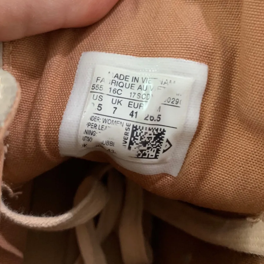 کتونی آل استار چرم جیر