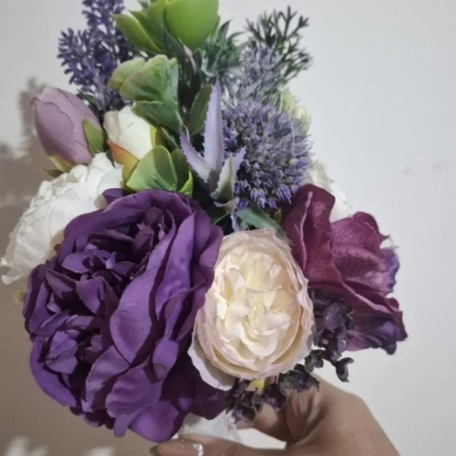 دسته گل ساقدوش