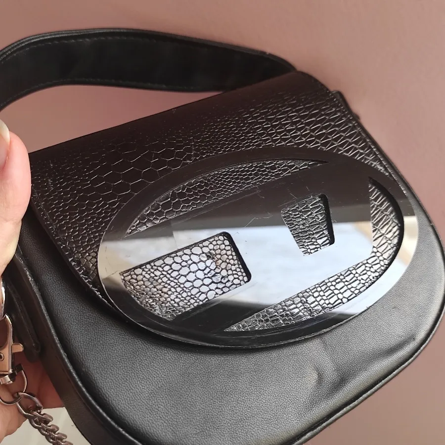 مینی بگ دیزل آیینه ای