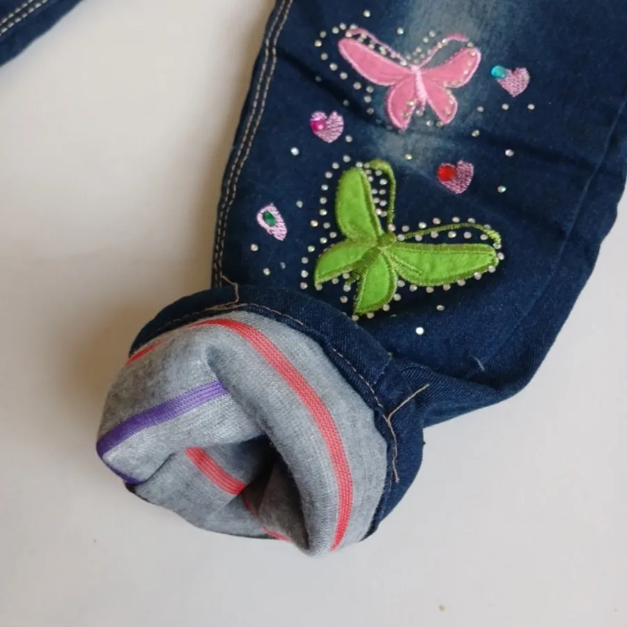 شلوار لی بچگانه