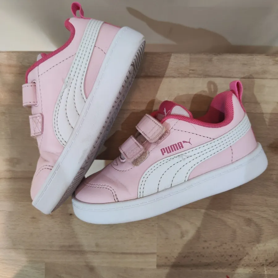 کتونی پوما اصل سایز 23