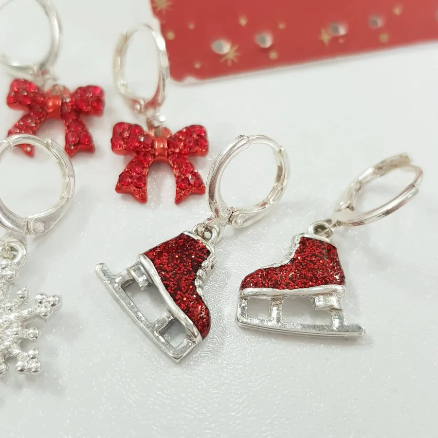 پک گوشواره اسکیت و برفی