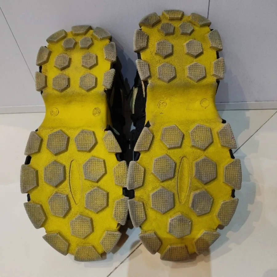 کتونی پسرانه