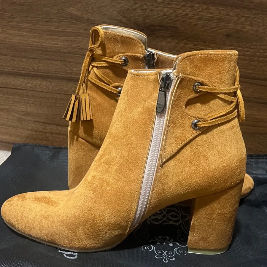 نیم بوت جیر روشا گروپ