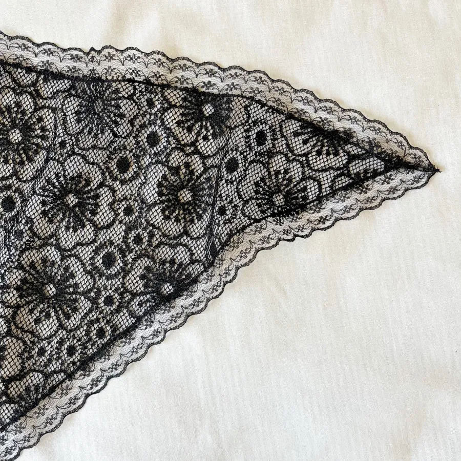 روسری دانتل