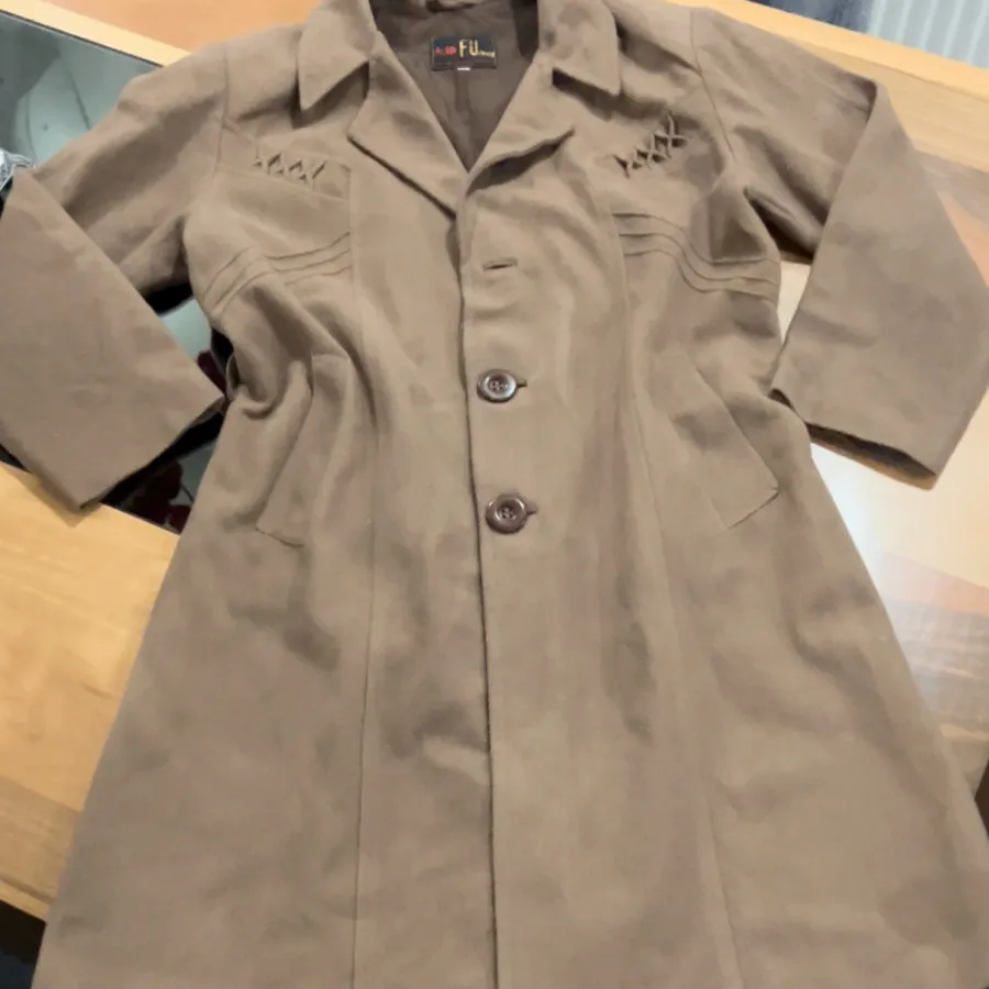 پالتو‌کتی کوتاهد