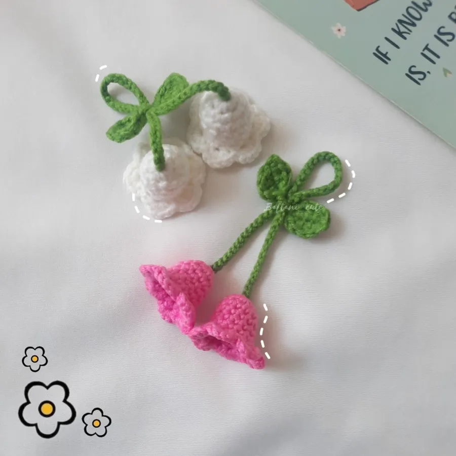 آویز کیف گل بافتنی