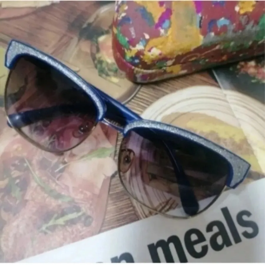 عینک آفتابی