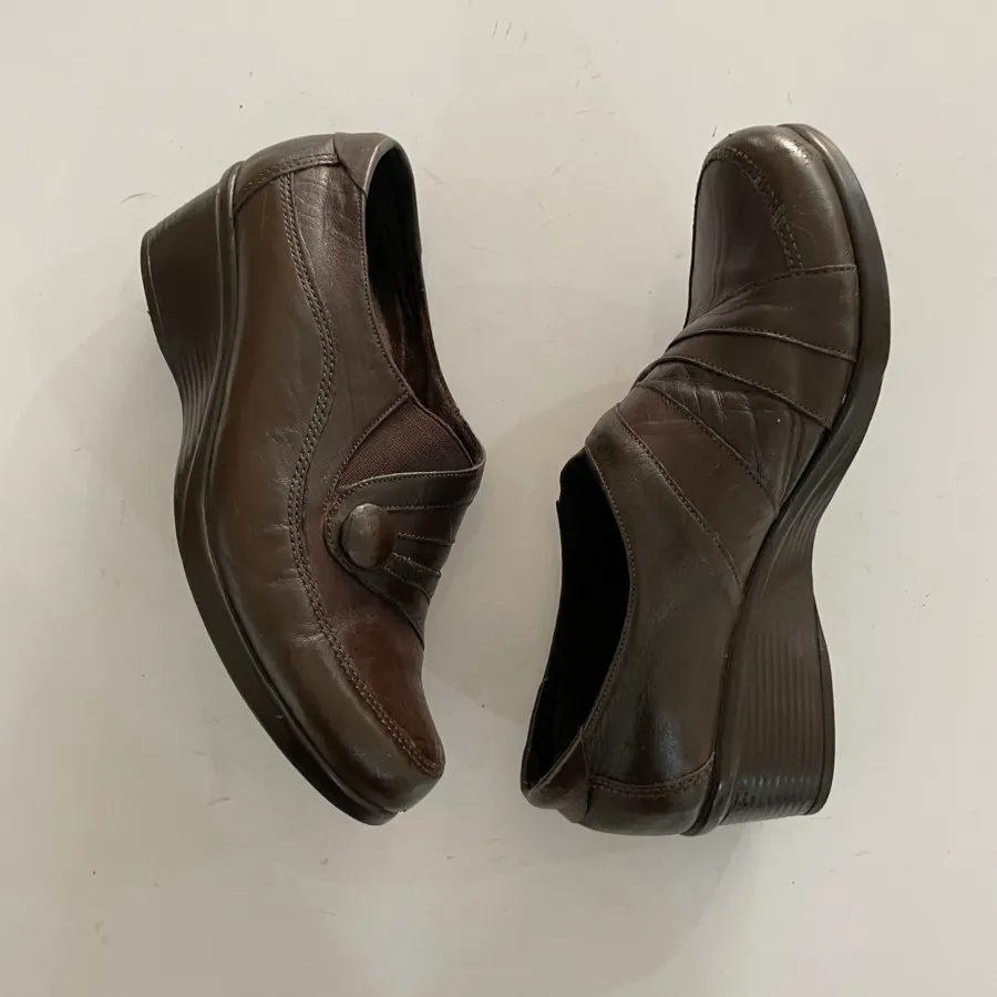 کفش طبی چرم قهوه ای