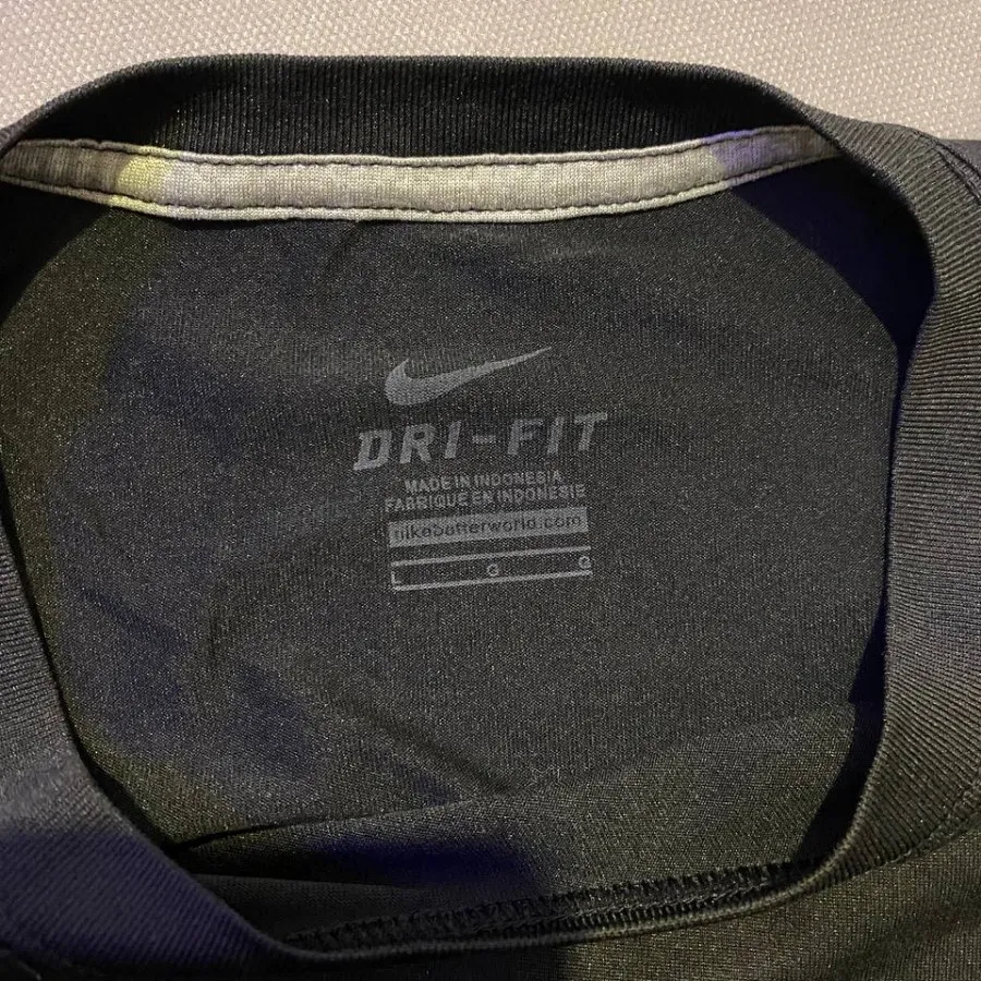 تیشرت اورجینال نایکی