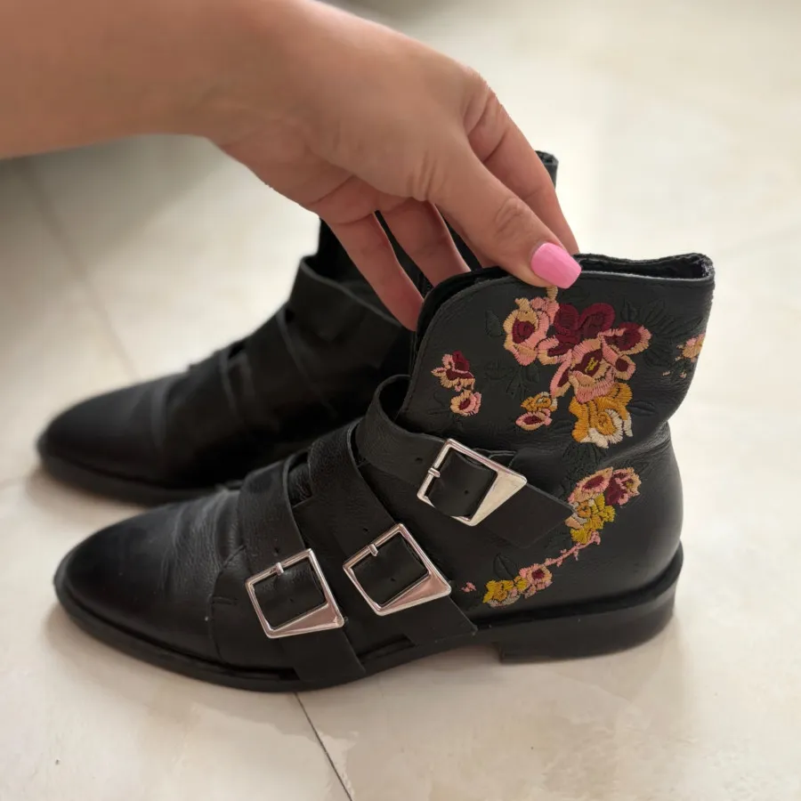 بوت زارا ترک