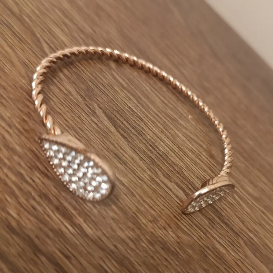 دستبند رز گلد