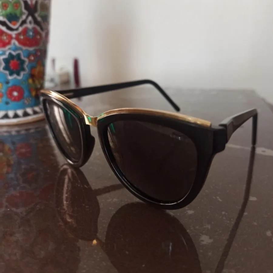 عینک آفتابی