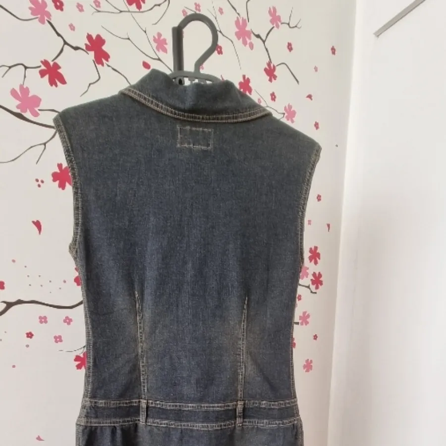 سارافون جین دخترونه