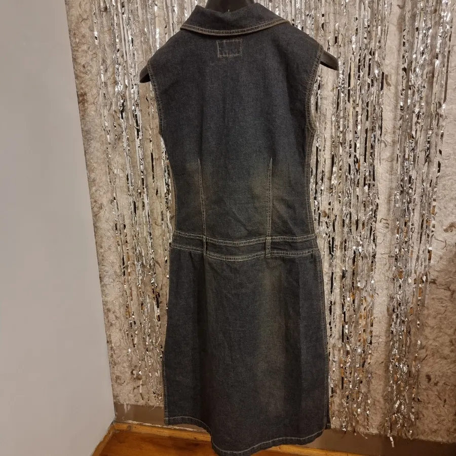 سارافون جین دخترونه