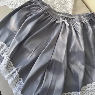 ست تاپ گیپور شلوارک ساتن