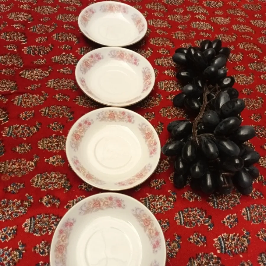 نعلبکی گلدار عتیقه