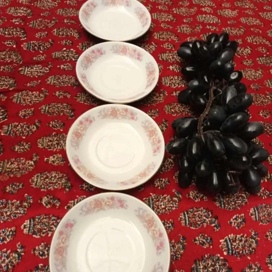 نعلبکی گلدار عتیقه