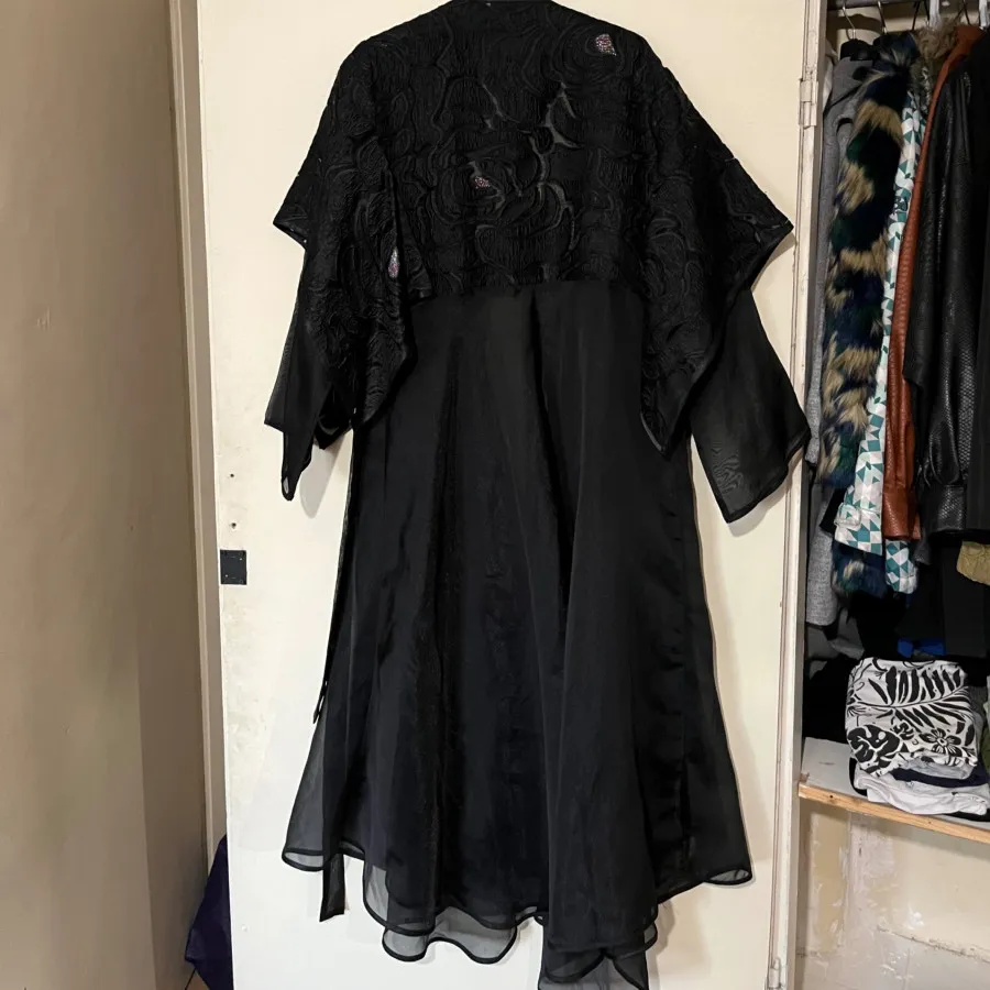 مانتو مزونی